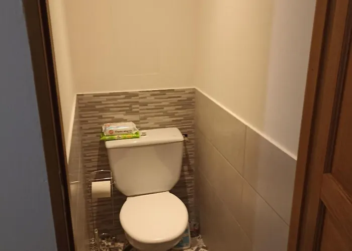 別荘 Rural Aux Portes De L'auvergne バニャック