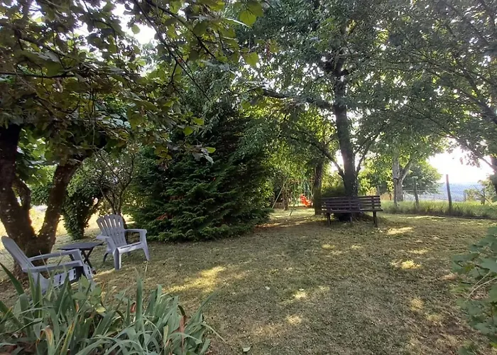 Rural Aux Portes De L'auvergne